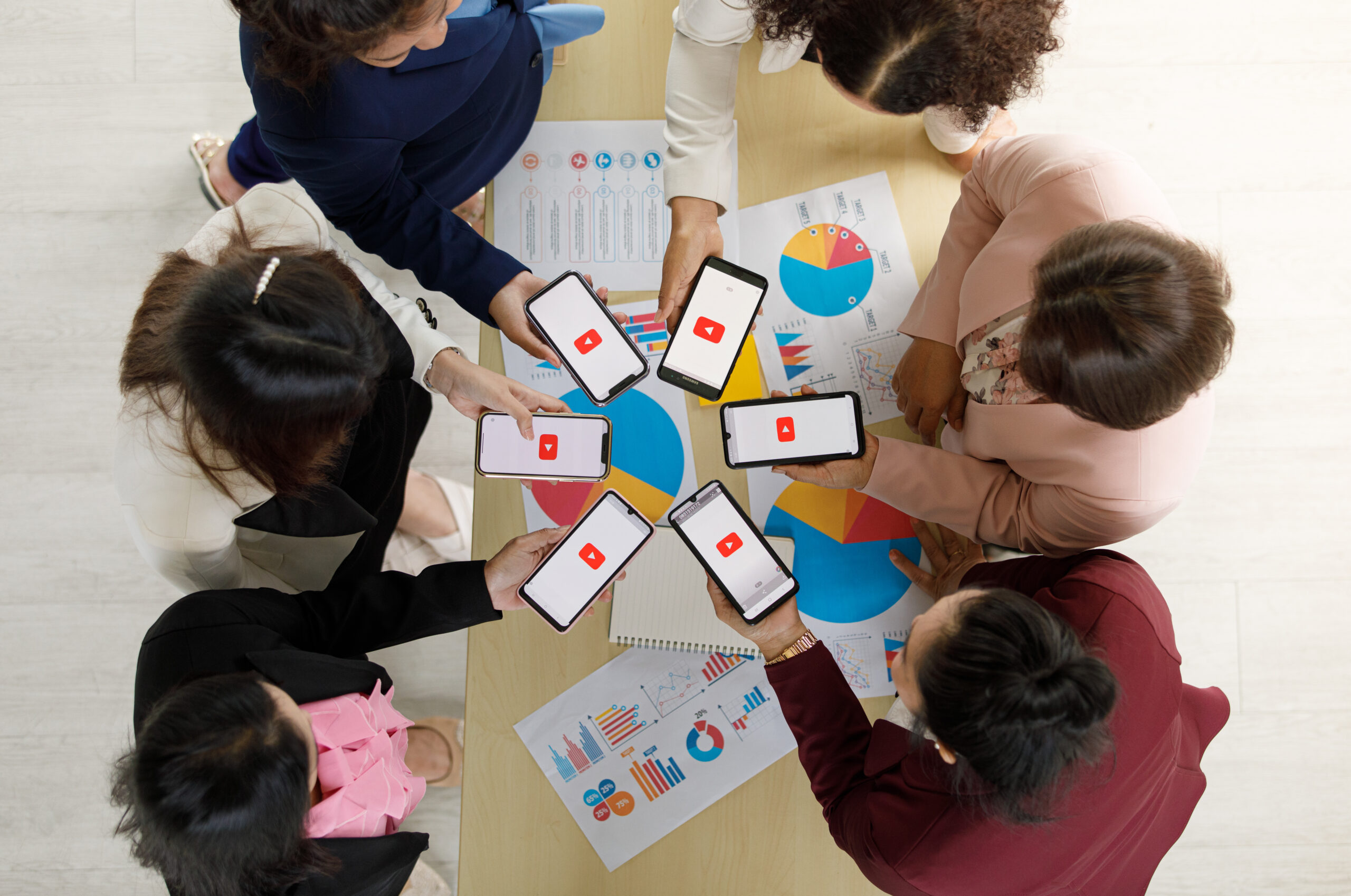 Best Digital Marketing Agency In Agra - Zeviainfotech